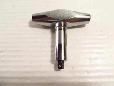 Used Seekonk Precision Tools BT-1B Drive 20 IN/lb T-Handle Torque Wrench
