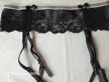 NoName Strapsg&uuml;rtel Strumpfhalter H&uuml;fthalter Schwarz Spitze 4er Top Gr. 40