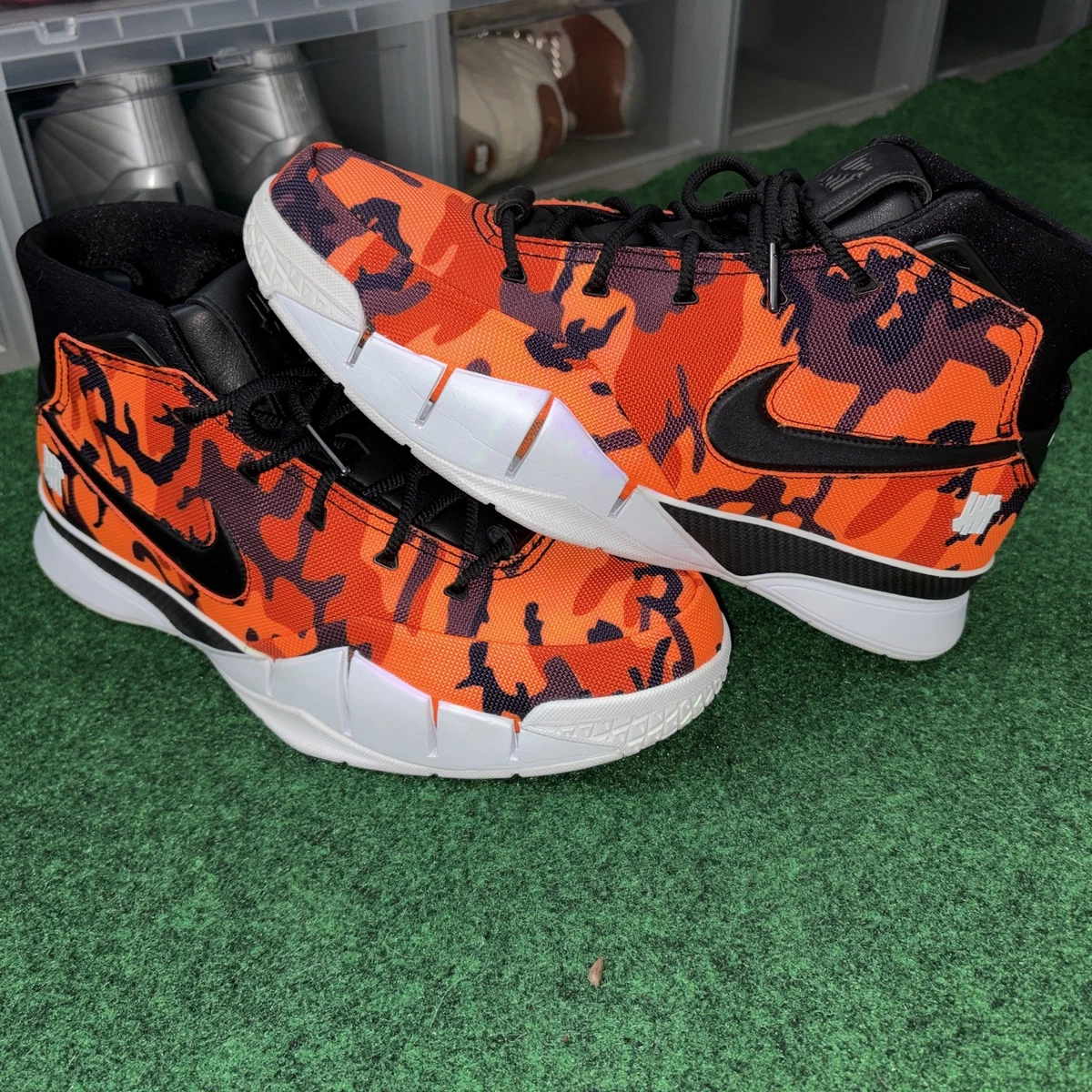 コービー 1 PROTRO Nike Undefeated x Zoom Kobe 1 Protro Orange Camo for Sale