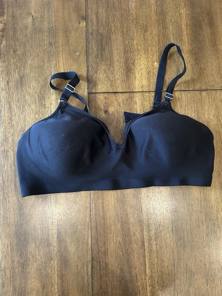 Hanes XL Seamless Wireless Bras Pack of 3 - Beige Striped and Black - Image 2 of 4