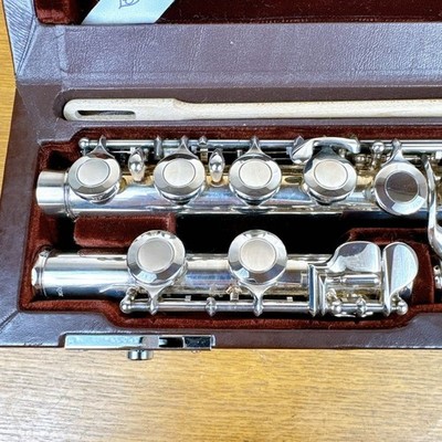 【美品】 Miyazawa Flute PCM-300 リップ銀製 A:442 MIYAZAWA FLUTE PCM-300 Silver Lip Plate A:442 Concert Flute w