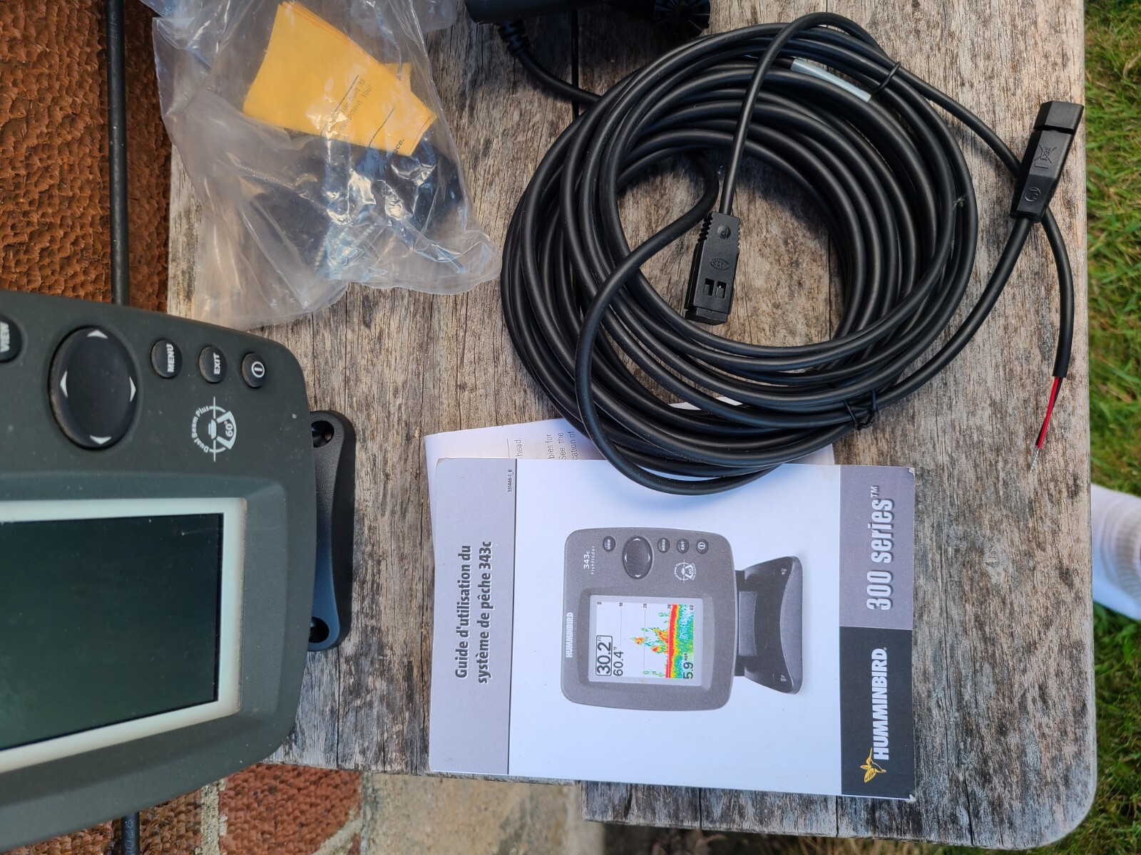 Hummingbird 343c Color Fishfinder With Transducer And Cables. eBay