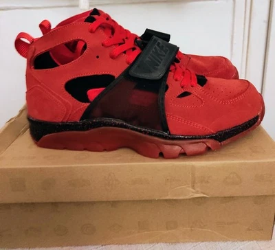 Nike Air Trainer Huarache Red 2014 OG DS Strap Box EU44 US10 Rare 🔥 - Photo 1/4