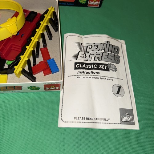 Goliath Classic Set - Domino Express featuring the Loop-The-Loop - Picture 4 of 7