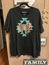 Rowdy Crowd Clothing Black Serape Pig Aztec Graphic Women’s T-Shirt Size 2X