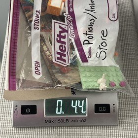 Lego Harry Potter 4723 Diagon Alley Shops 2001 Backdrop No Orig Box Missing Cape