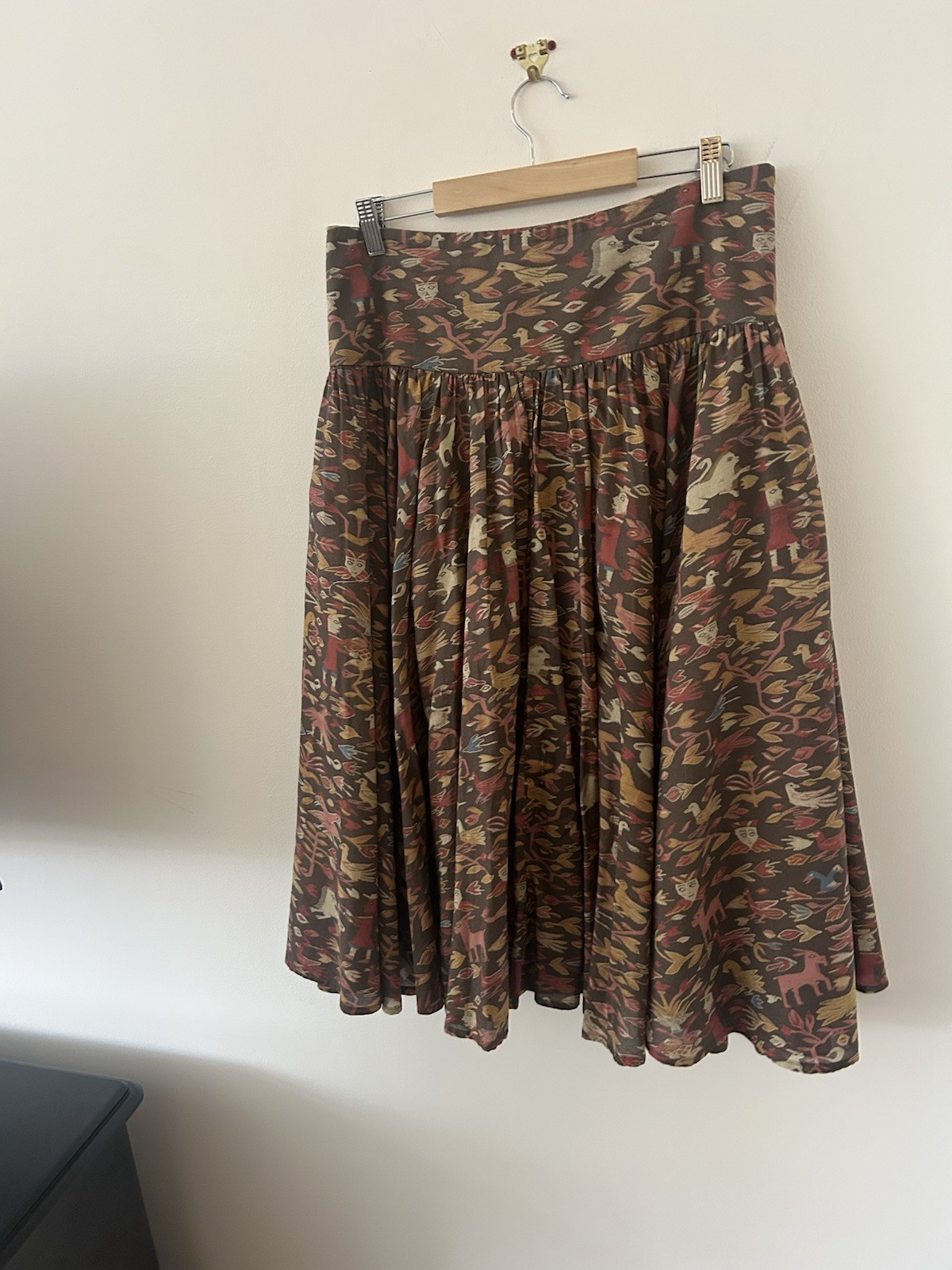 Peruvian Connection Aztec Lama Pattern Brown MIDI… - image 4