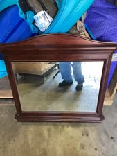 Broyhill Dresser Mirror / Wall Mirror / Accent Mirror 42.5”H x45.25”Lx3.5”D