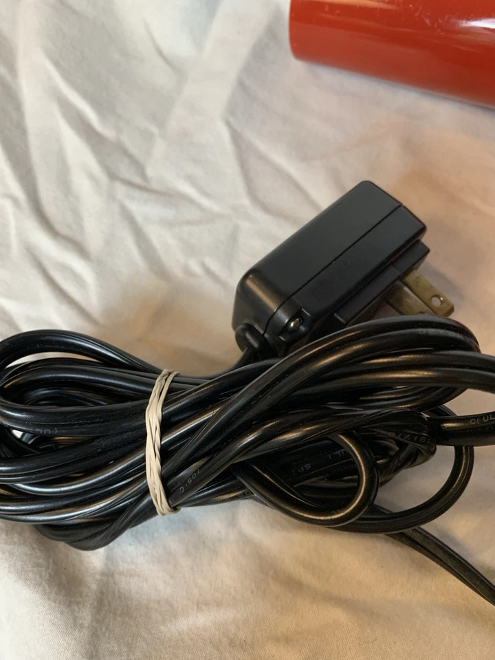 Wigo Europe Blow Dryer WG5104 Professional Salon Quality 2 Speed 5 Heats 1500w - Image 4 of 4