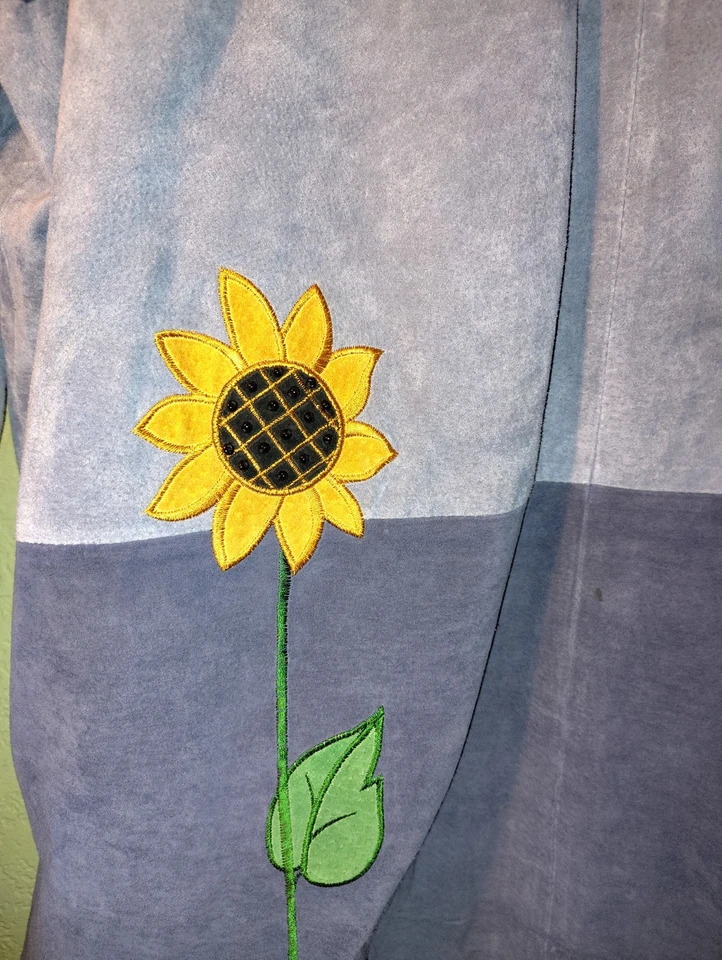 Quacker Factors Jacket Women's Sunflowers Blue Suede Embellished - Size 1X - Image 4 of 4
