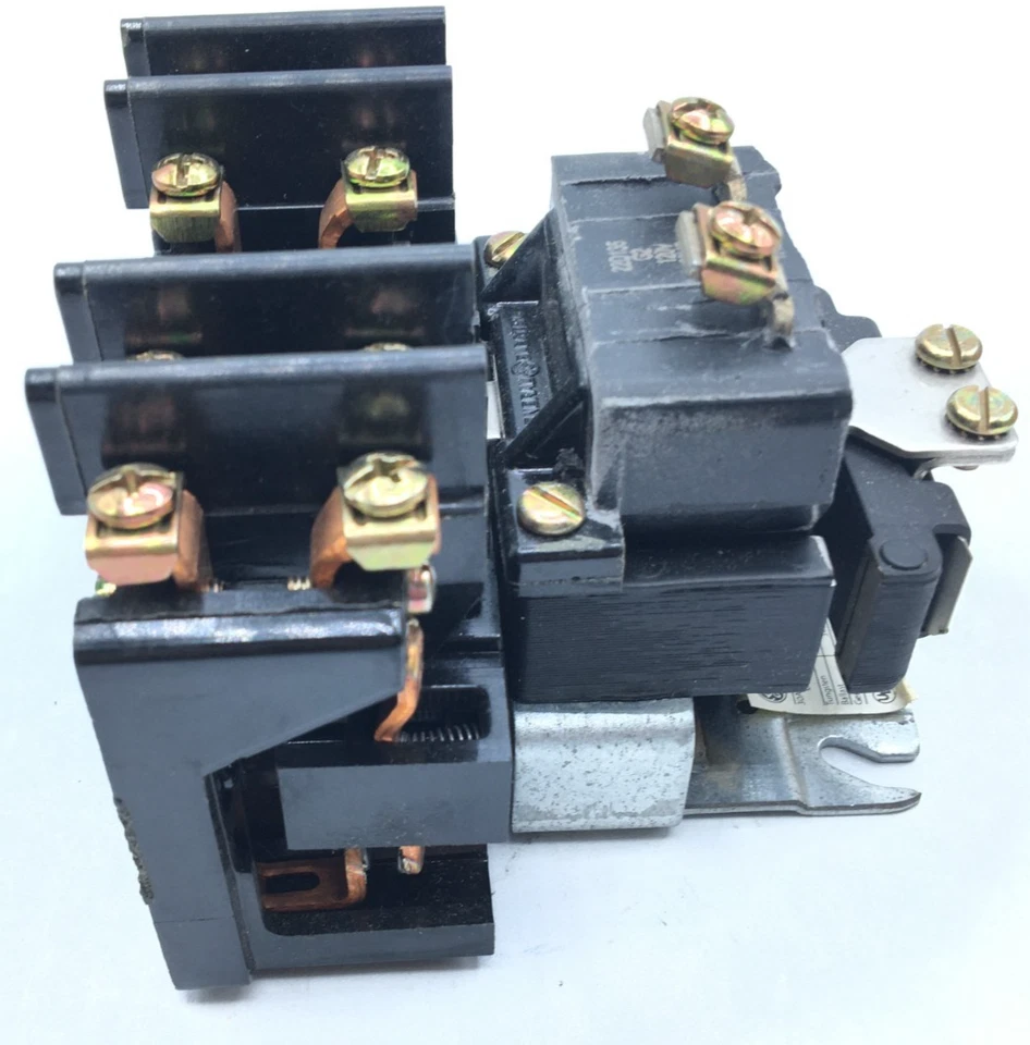 GE Lighting Contactor Electrically Held 30A 6P CR260L20GA, CR260L20GA021AA0 - Image 4 of 4