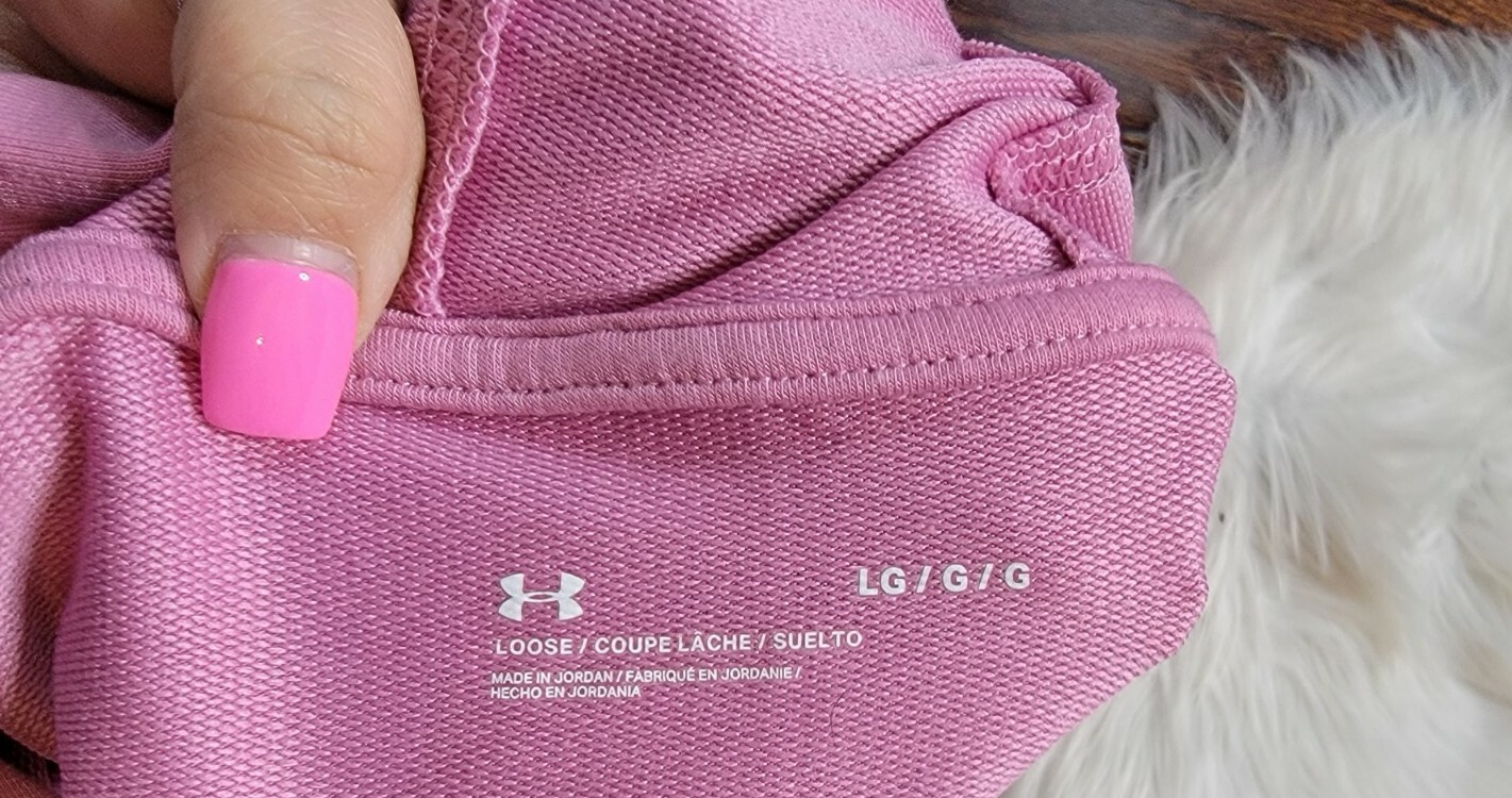 Under Armour Lightweight Stretchy Pullover Hoodie… - image 2