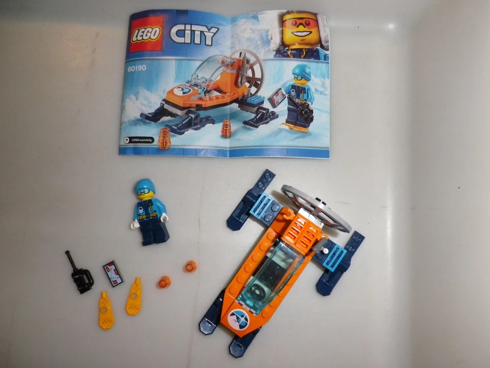 LEGO City 60190 Arctic Ice Glider