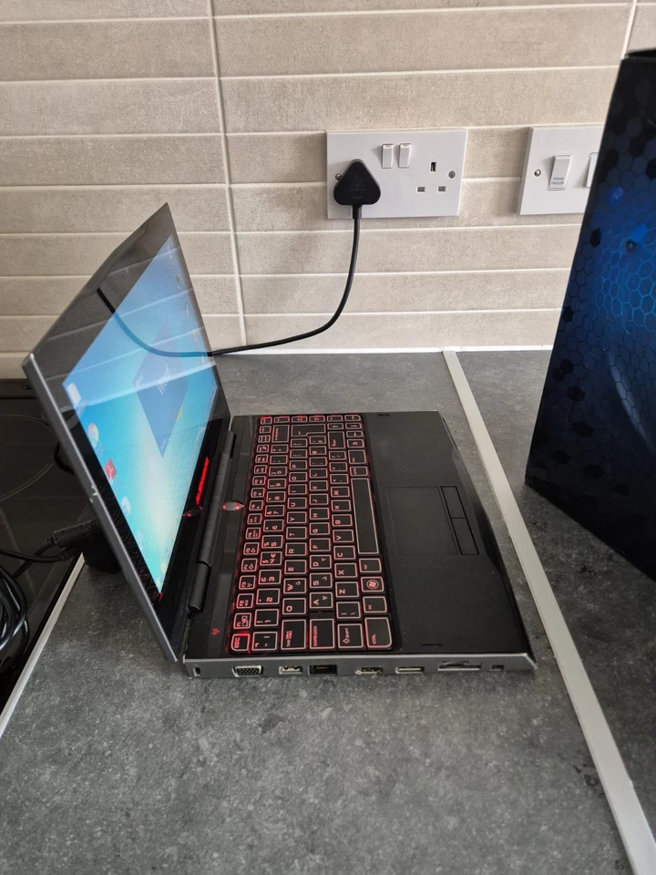 Alienware M11X C2D 4GB RAM, NVIDIA GT, WINDOWS 7 + FAST UK 🇬🇧 POST! - Image 4 of 4