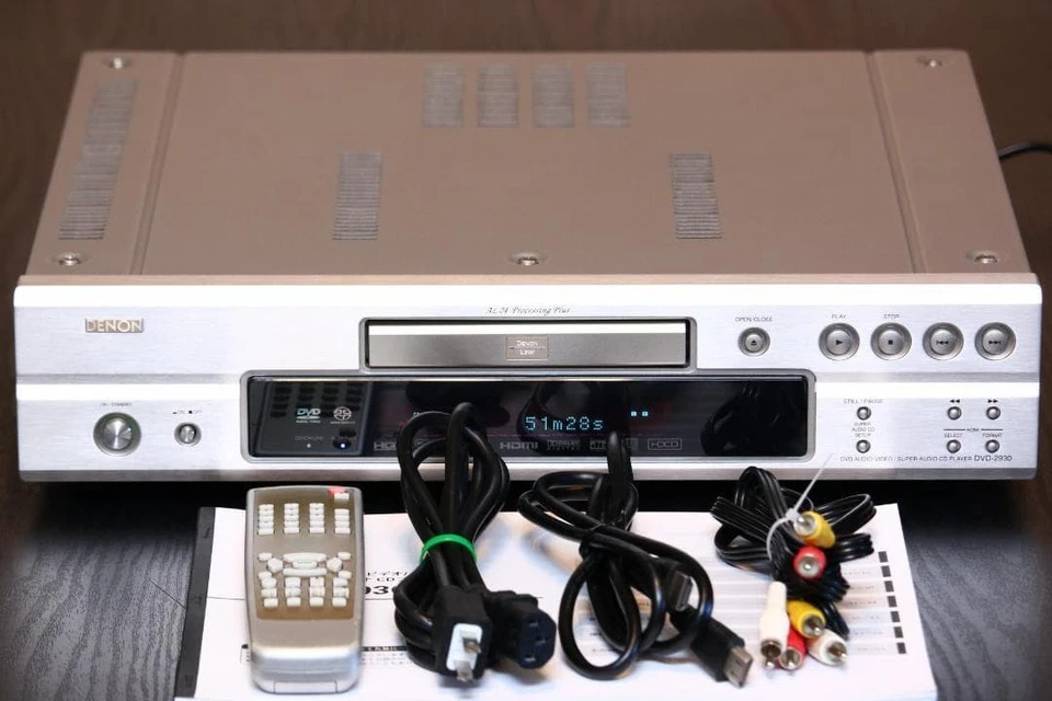 Denon DVD-2930 Reproductor Universal CD DVD SACD Multi Formato Alta Gama Completamente Funcional Foto 2 de 4