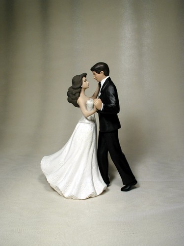 Hispanic or Indian Bride Groom light brown 6" Wedding Caketop Reception FD21