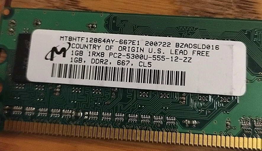 Micron 1GB DDR2 SDRAM MT8HTF12864AY-667E1 PC2-5300U DDR2-667MHz - Image 2 of 2