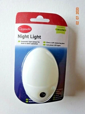 CLIPPASAFE SICHERHEIT KINDER BABY KINDERZIMMER/SCHLAFZIMMER AUTO DUNKELSENSOR STECKER NACHT LEUCHTEN LICHT