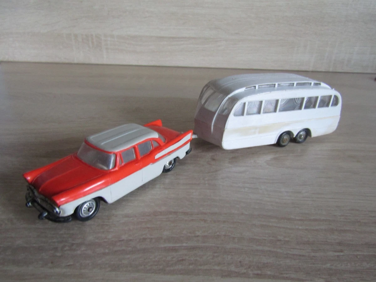 Miniature Simca Vedette Chambord 1958 & caravane Hénon 1/43 NOREV