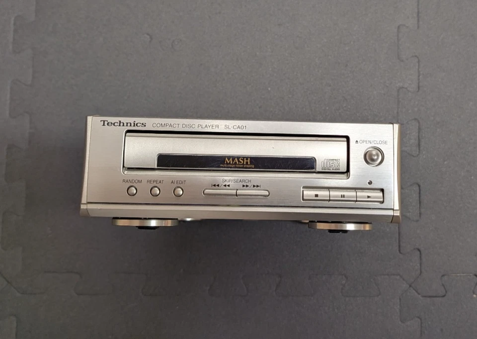 Technics SL-CA01 CD Player silberfarben - Bild 2 von 4