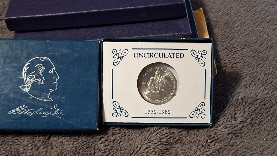 1732-1982 George Washington Silver Half Dollar "D" Uncirculated w/Box - Image 3 of 3