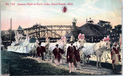 Japanese Night, Reeds Lake, Grand Rapids, Michigan- d/b Postcard - Parade Float