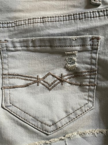 MUDD girls EUC sz XL (16) shortie denim light wash adjustable waist jean shorts - Picture 8 of 9