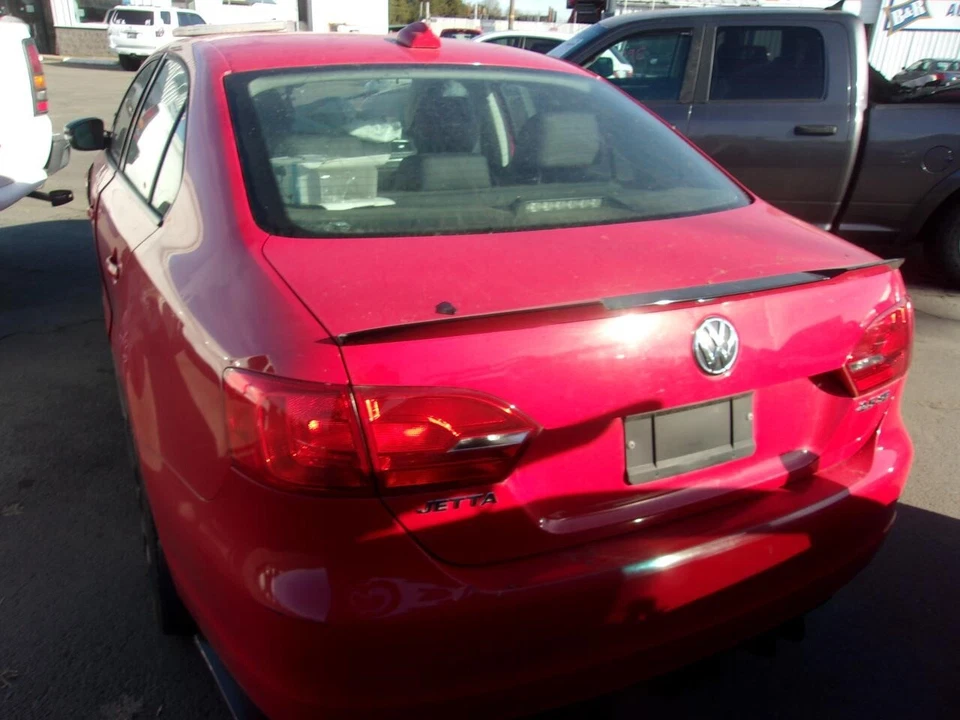 Used Front Right Door Window Regulator Front fits: 2013 Volkswagen Jetta Sdn ele Foto 2 de 4