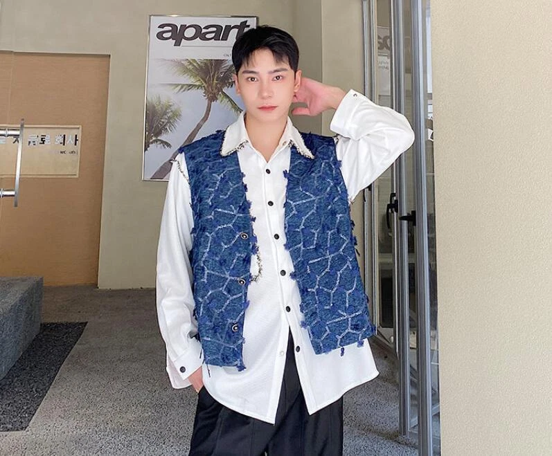 Men's Autumn Fashion V Neck Loose Sleeveless Jackets Sequins Denim Vest Coats - Image 3 of 4