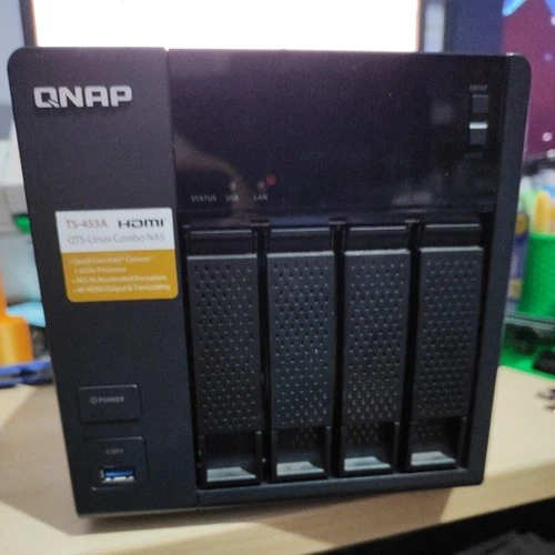 QNAP NAS TS-453A Cloud Storage Device Intel Quad Core 1.6GHz 8GB, No Disks