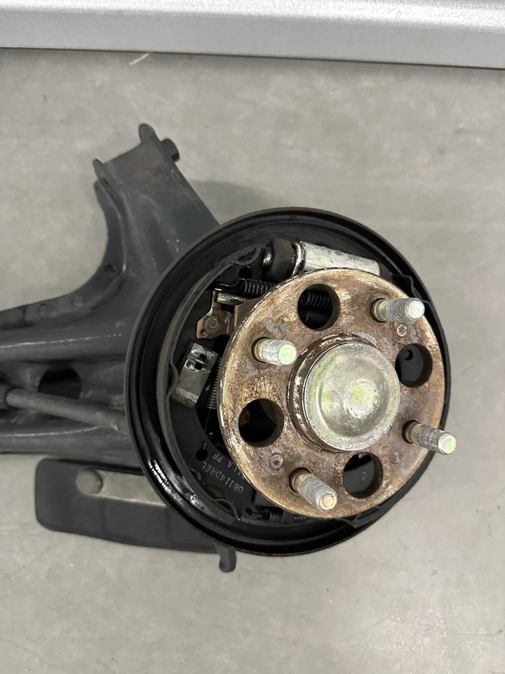 Brazo de freno de tambor trasero Honda Civic CRX 1988-1991 OEM CONDUCTOR IZQUIERDO Foto 3 de 4