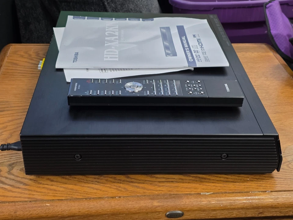 Toshiba HD-XA2KN 1080p HD-DVD Player Complete With Remote And Power Cord - Image 4 of 4