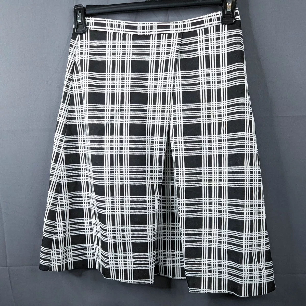 Black and white clearance plaid skirt with pockets