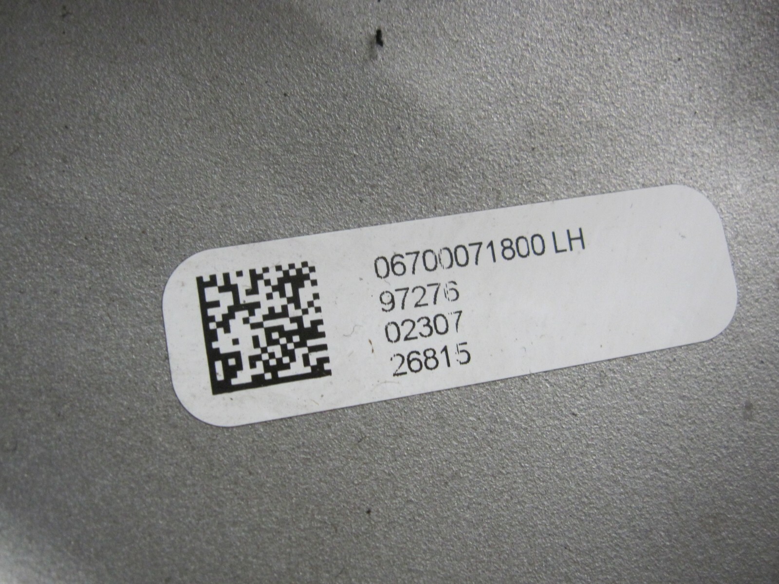 2014-18 Maserati  Quattroporte Front Left Driver  Lower Lever 670007180 