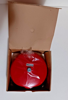 Honeywell  SC806C 1067 -  6'' - Vibrating Signal Fire Alarm Bell -  24VDC --  NOS