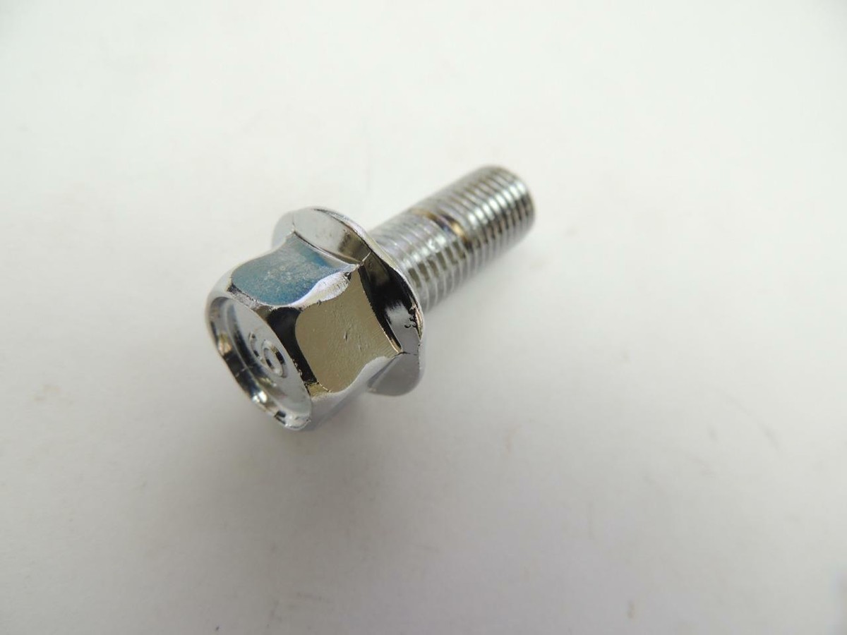 90105-10215-00 NOS Yamaha Washer Based Bolt YT125 YT175 S117t | eBay