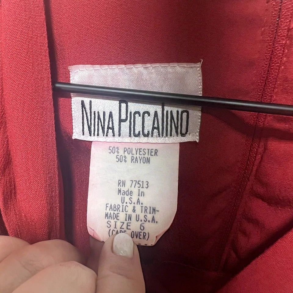 Nina Piccalino • Vestido Vintage Rojo Manga Larga Plisado Botón Delantero Talla 6 Foto 3 de 4