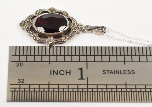 Sterling Silver Victorian-Inspired Garnet Pendant w/18″ Chain, 2.9g - Picture 4 of 14