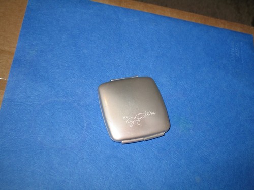 LOT OF 3 NOS MARY KAY SIGNATURE COMPACT MIRROR & LIPSTICK CASES PINK & BLACK - Picture 4 of 5