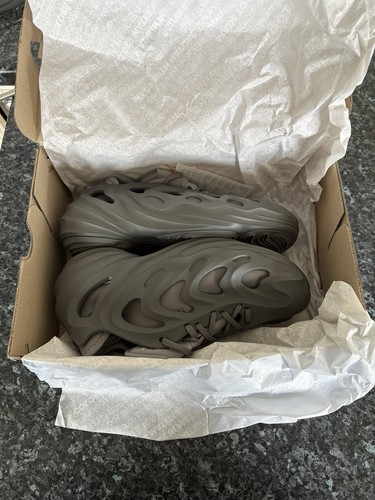 Adidas Adifom Q Grey UK 5 – Brand New with Box – Futuristic Design - Picture 7 of 8