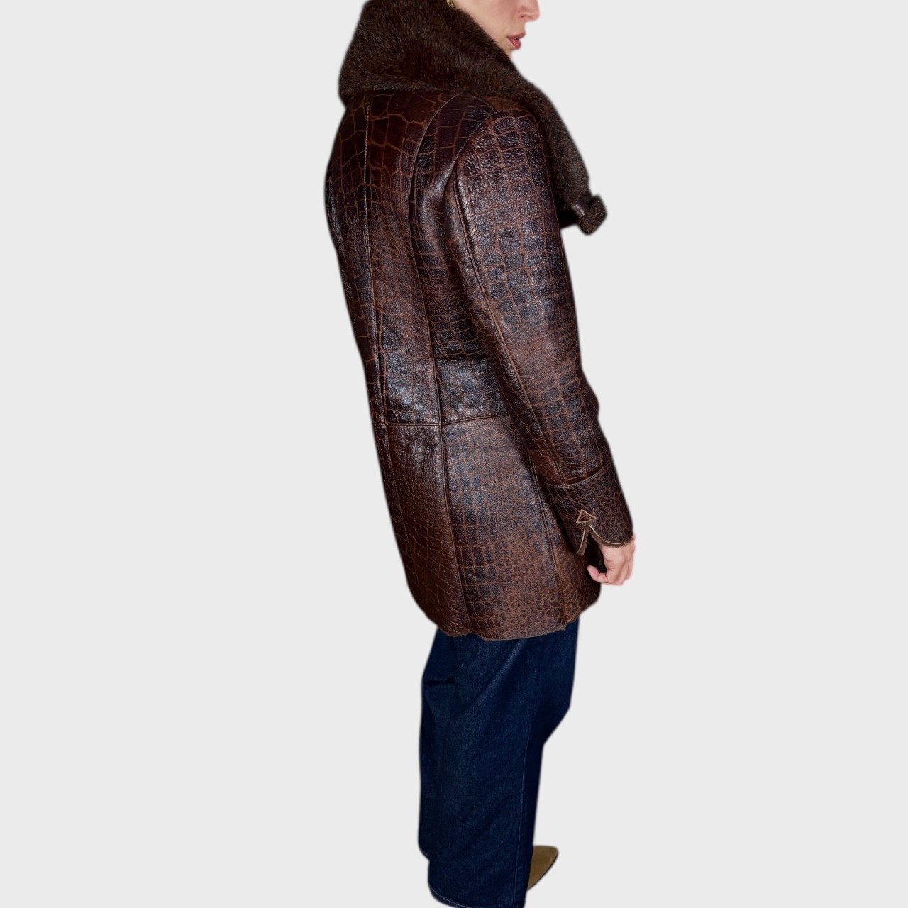 Vintage Mahogany Brown Shearling Leather Coat size US 6/8 EU38/40 image 8
