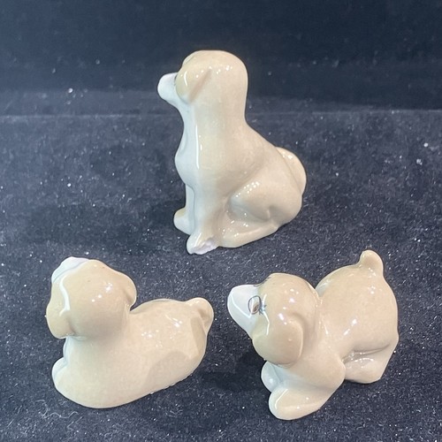 Wade Happy Families DOGS set of 3 vintage ceramic miniature animals. whimsies - Picture 2 of 5