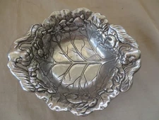 Vintage Arthur Court 1993 Bunny Rabbit Rimmed Cabbage Small Bowl Dish