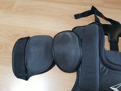 Diamond Sports DCP-IX3 Diamond Sports Umpire Chest Protector DCP-IX3