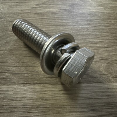 4 x Edelstahl A2 -70 M12 40mm Schrauben mit unverlierbarer Scheibe und Federscheibe