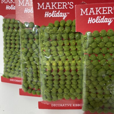 Maker s Holiday 12 Yards PomPom Ball Fringe Trim Ribbon Sewing DIY Crafts Green