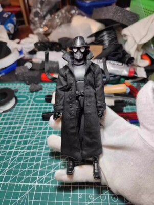 Figurine Spider-Man Noir - Édition Collector Eaglemoss - 1/12, PVC - 2024