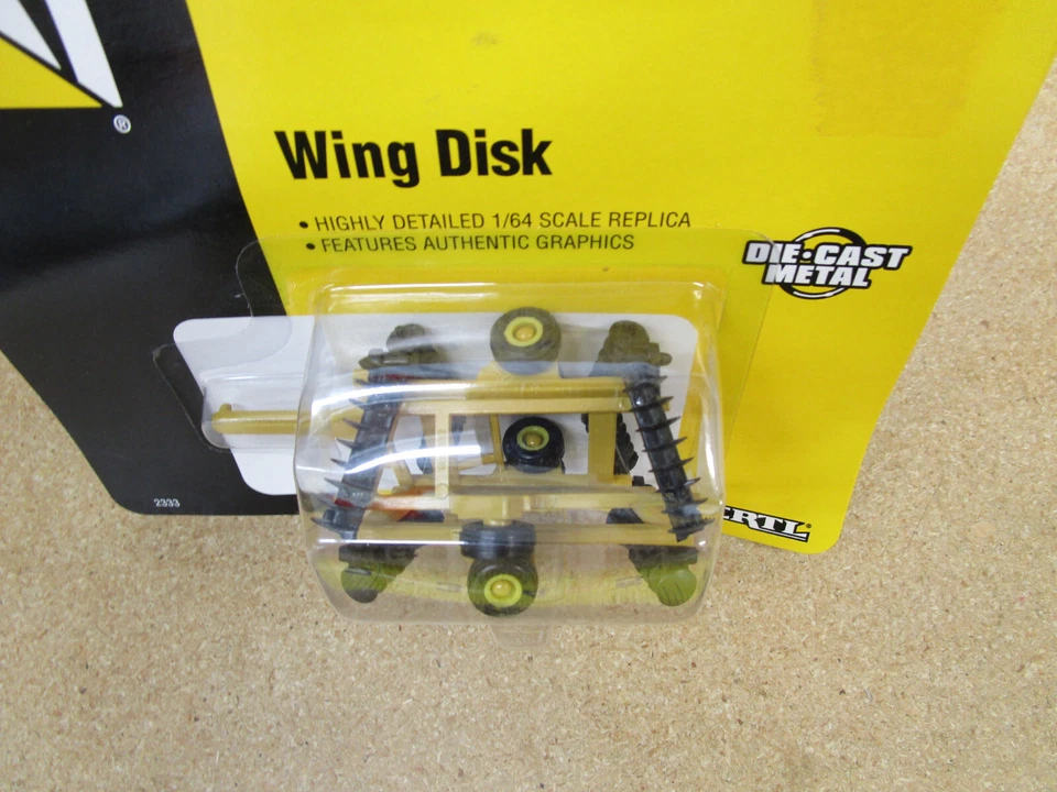 CAT Wing Disk disc ERTL 1/64 NIP implement diecast toy farm B3 Z - Image 4 of 4