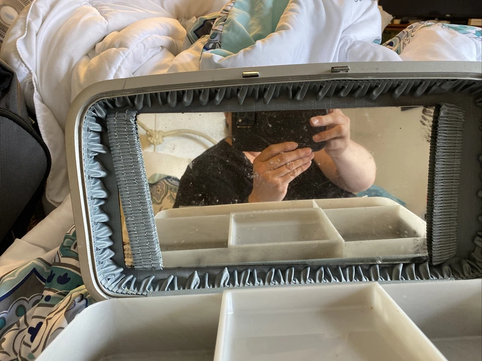 Bandeja de maquillaje estuche de belleza Samsonite Silhouette vintage espejo viaje gris defectos Foto 3 de 4