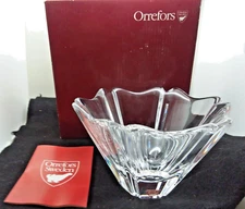 Orrefors Crystal Glass Bowl Clear Panels Signed Height 3 1/2"   Swedish
